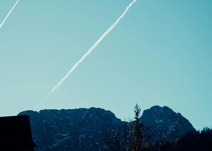 Giewont Mountain View *