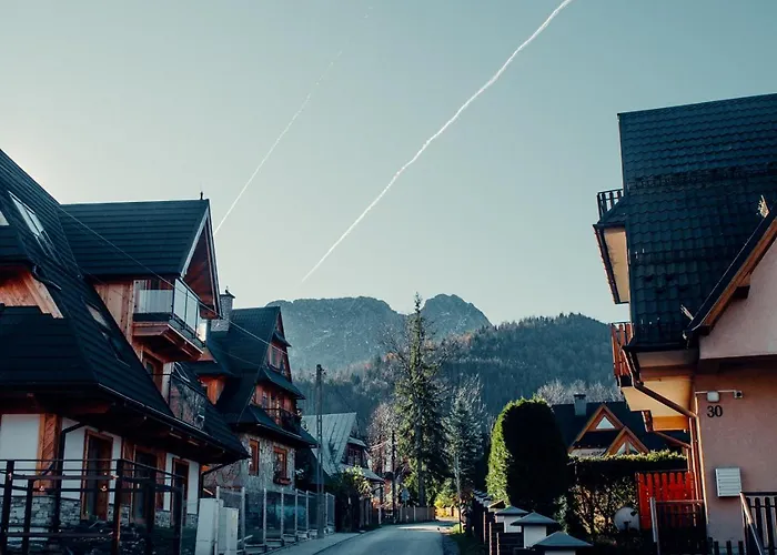 Giewont Mountain View *
